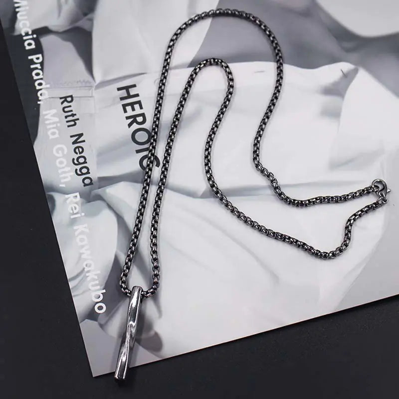 Men's Twisted Column Pendant
